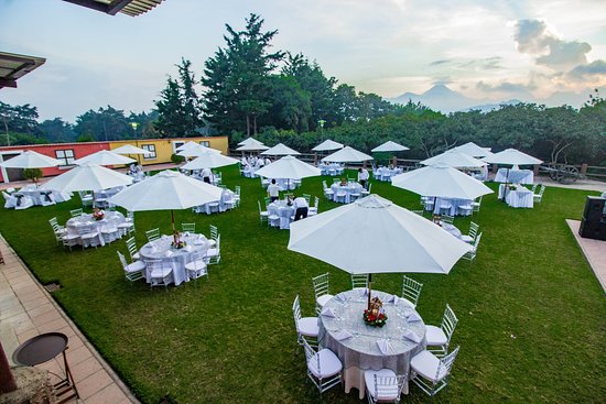 Salón Jardín Los Volcanes